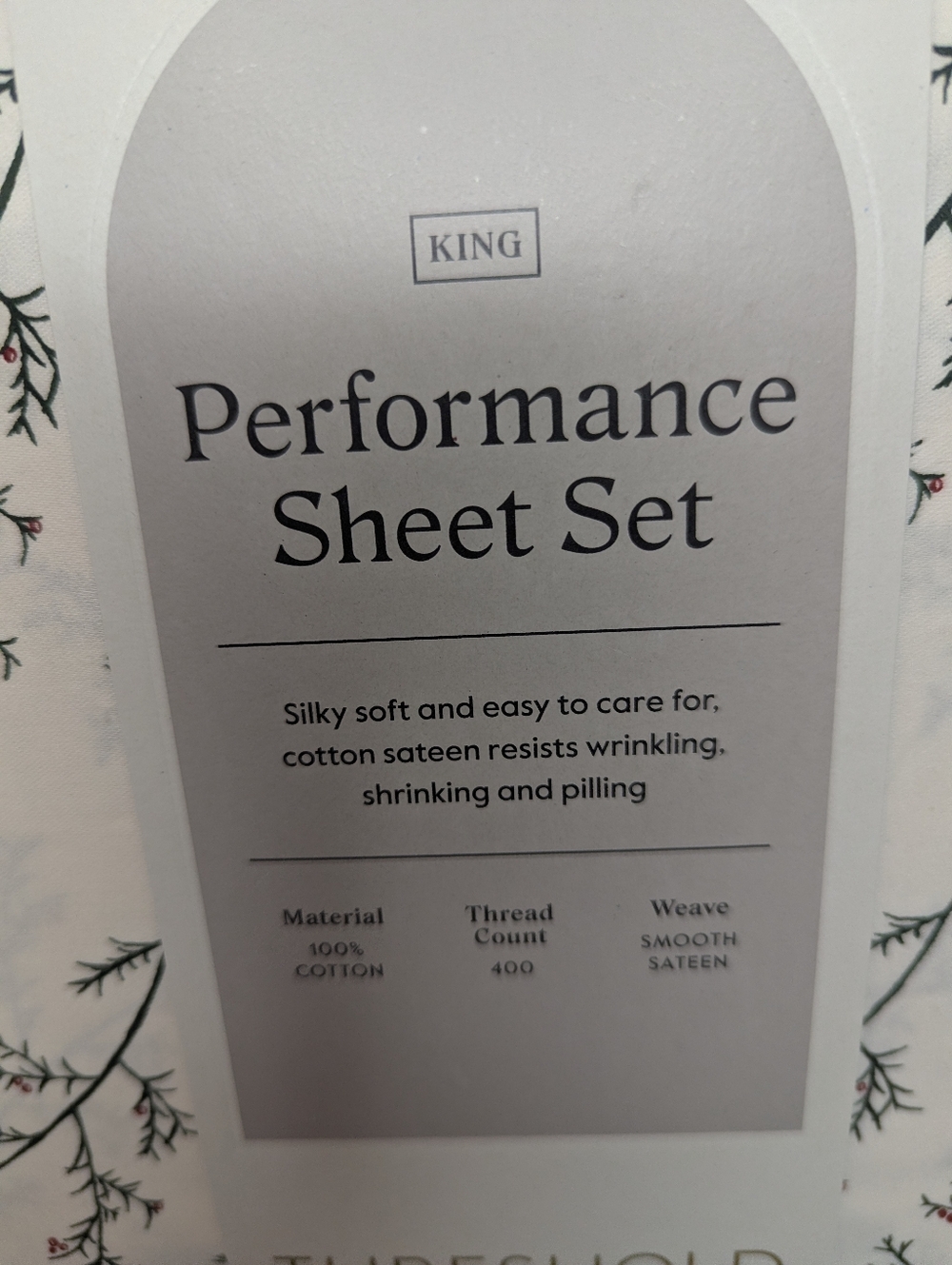 NWT Threshold Holly Branches Cotton King Sheet Set - Picture 2 of 9